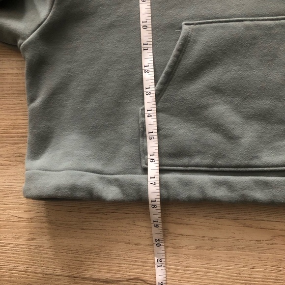 OAK + FORT Cropped Hoodie - Picture 4 of 7